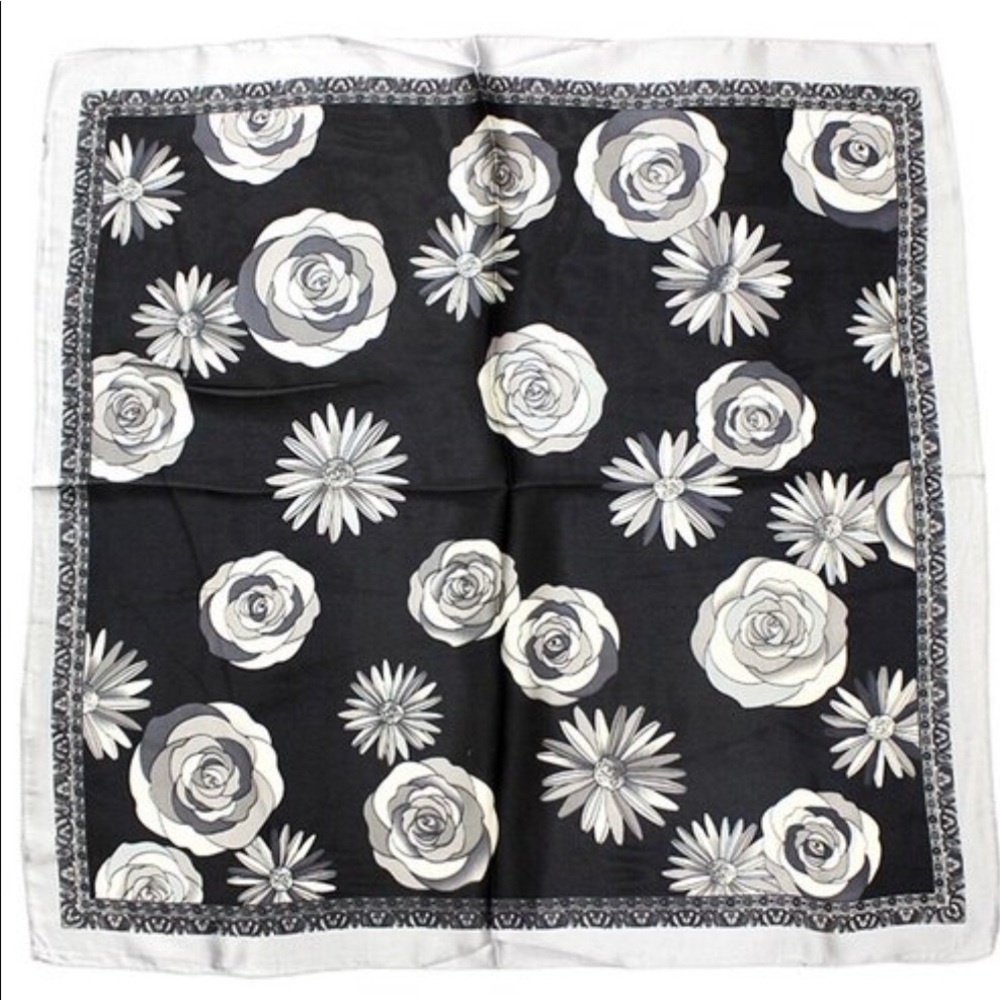 Rose Print Scarf